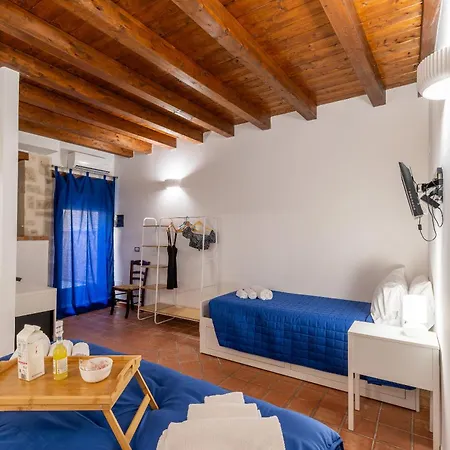Pensionat Elsa D'ortigia - I Tre Archi 3*