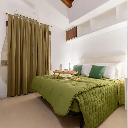 Elsa D'ortigia - I Tre Archi Pensionat 3*