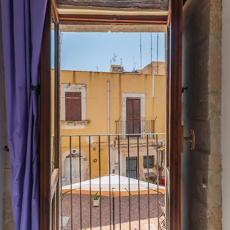 Elsa D'ortigia - I Tre Archi Pensionat